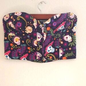 Day Of The Dead Sugar Skulls Cropped Corset Button Up Sweetheart Neckline Top